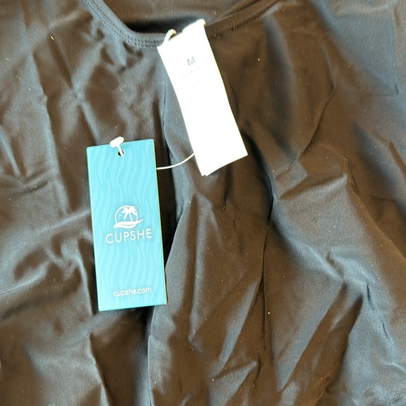 NWT Cupshe Swim suit M - Picture 3 of 8